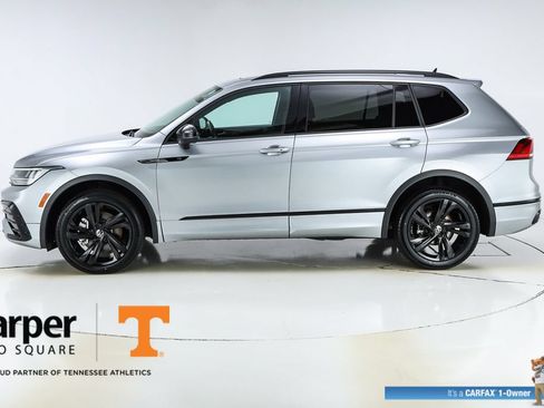 Used 2024 Volkswagen Tiguan SE R-Line FWD image 41