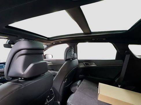 New 2026 Kia Sportage X-Line image 21
