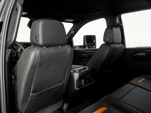 Used 2025 GMC Sierra 2500 AT4 w/ AT4 Premium Plus Package image 35