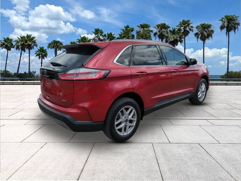 Certified 2024 Ford Edge SEL w/ Convenience Package AWD/4WD image 7