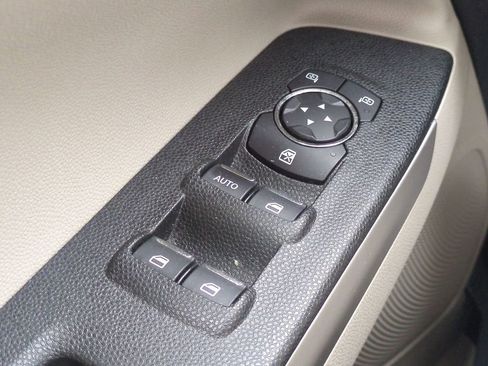 Used 2020 Ford EcoSport S image 22