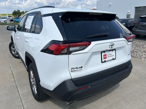 Certified 2025 Toyota RAV4 XLE FWD image 4