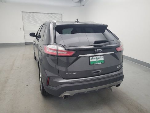 Used 2019 Ford Edge SEL w/ Equipment Group 201A FWD image 6