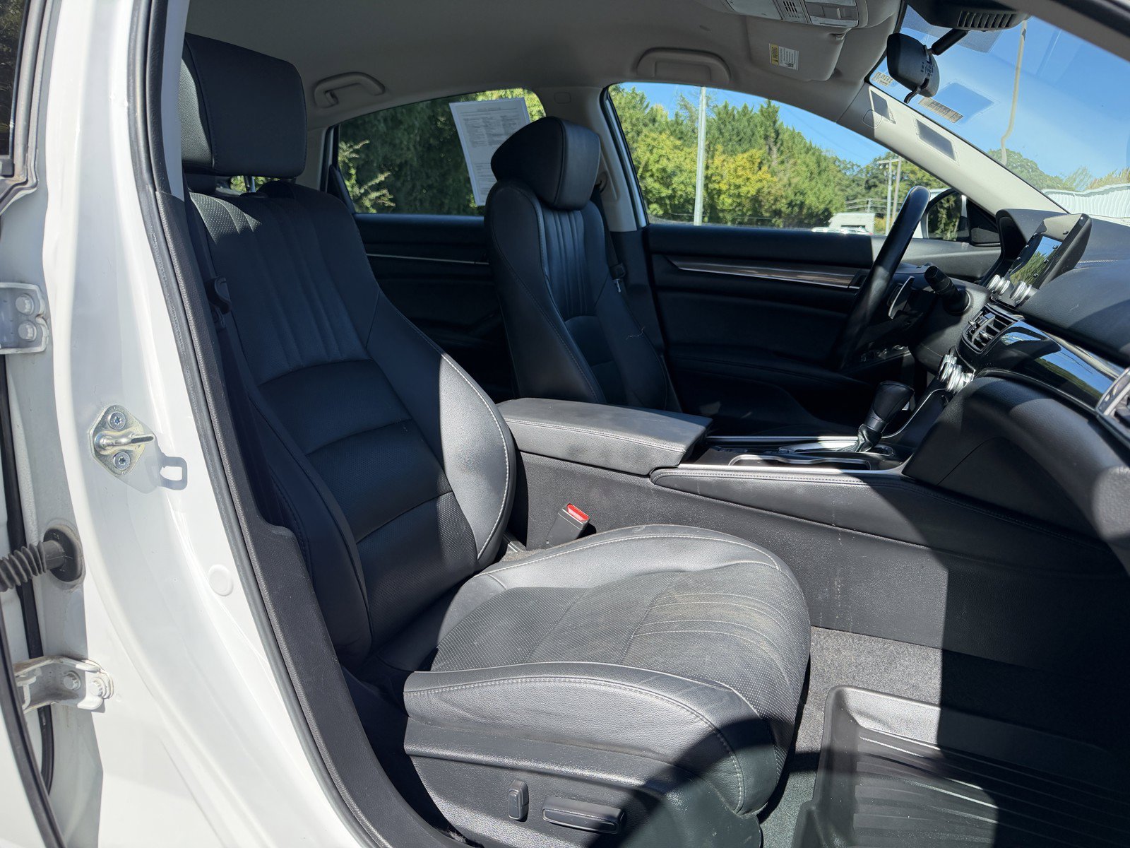 Used 2021 Honda Accord Sport Special Edition image 11
