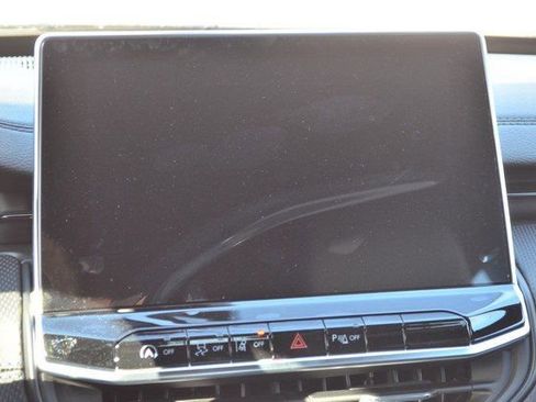 New 2026 Jeep Compass Limited image 27