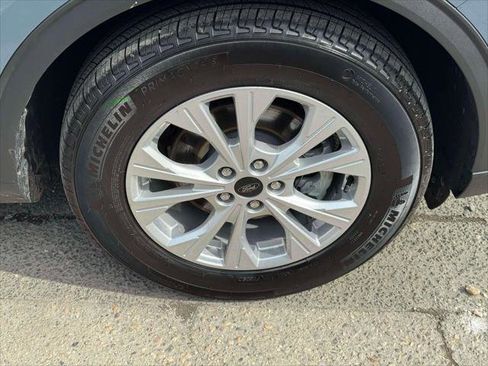 Used 2025 Ford Escape Active w/ Cold Weather Package image 9