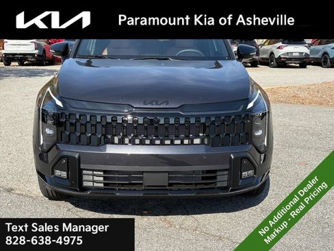 New 2026 Kia Sportage X-Line w/ X-Line Technology Package image 2