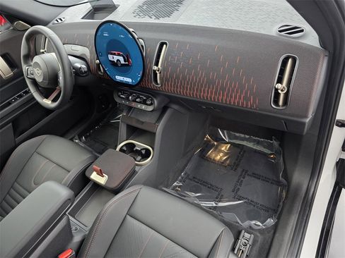 Used 2025 MINI Cooper Countryman John Cooper Works w/ Comfort Package Max image 29