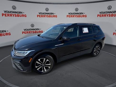 Used 2024 Volkswagen Tiguan S image 1