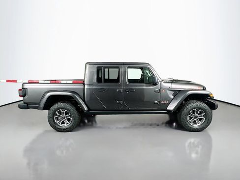 New 2026 Jeep Gladiator Mojave w/ Technology Group AWD/4WD image 8