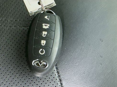 Used 2013 INFINITI JX35 w/ Premium Pkg image 42