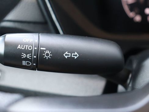 Used 2025 Honda CR-V LX image 21