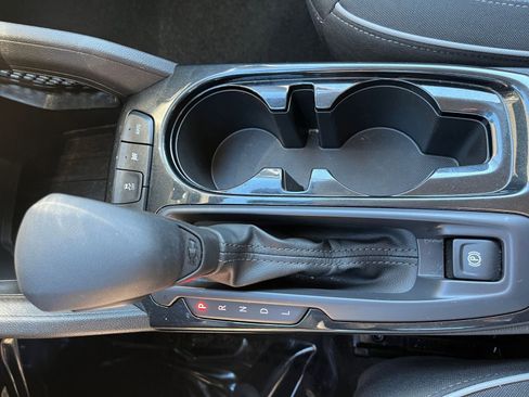 Used 2025 Chevrolet TrailBlazer LT w/ Driver Confidence Package image 36