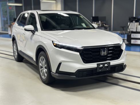 New 2026 Honda CR-V EX image 3