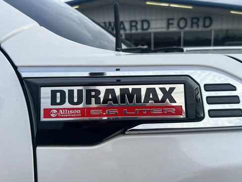 Used 2024 GMC Sierra 2500 Denali w/ Denali Reserve Package image 14