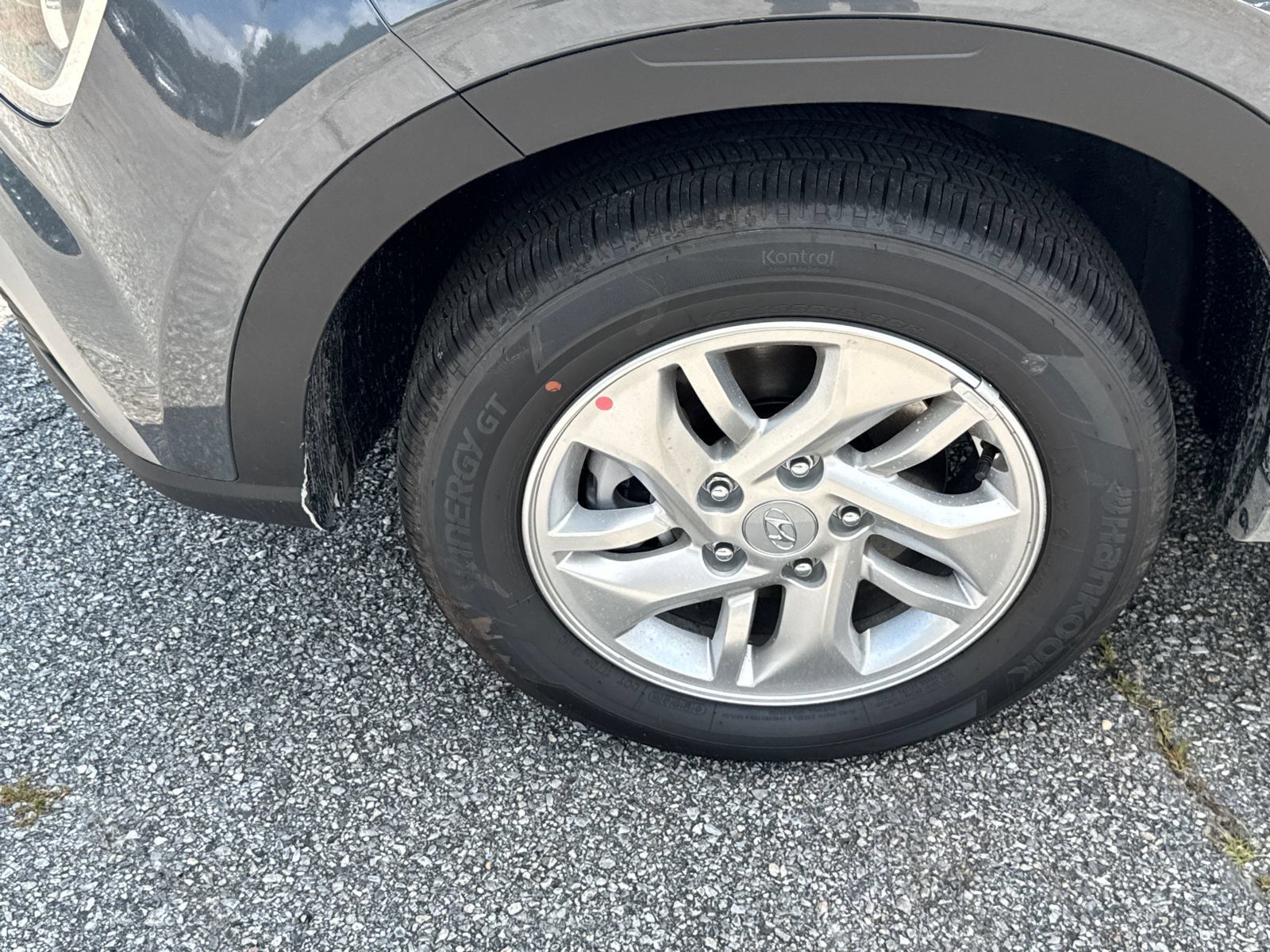 Used 2026 Hyundai Venue SE FWD image 11