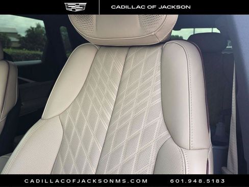 Certified 2024 Cadillac Lyriq Sport w/ Nappa Leather Package AWD/4WD image 23