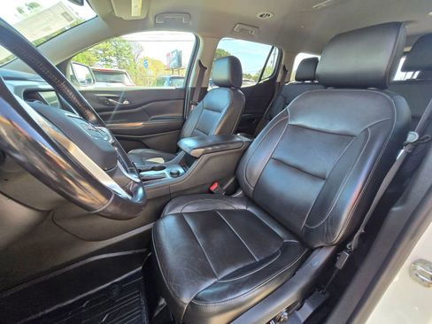 Used 2019 GMC Acadia SLT image 6