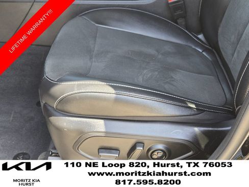 Used 2025 Jeep Grand Cherokee L Laredo RWD image 27