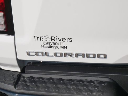 New 2026 Chevrolet Colorado W/T image 10