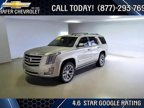 Used 2015 Cadillac Escalade Premium image 1