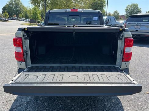 Used 2024 Ford Maverick Lariat w/ 4K Tow Package image 18