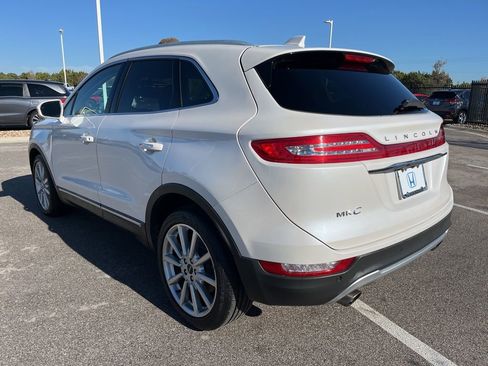 Used 2019 Lincoln MKC Reserve image 6