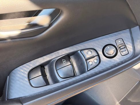 Used 2025 Nissan Sentra S FWD image 19