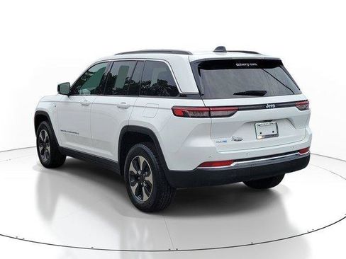 Used 2024 Jeep Grand Cherokee Limited 4xe w/ Trailer Tow Package AWD/4WD image 3