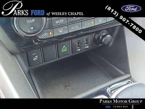 Used 2019 Mitsubishi Eclipse Cross SEL AWD/4WD image 24