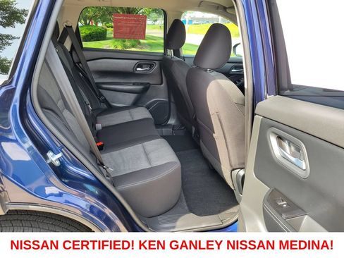 Certified 2025 Nissan Rogue SV AWD/4WD image 46