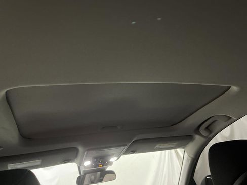 Certified 2024 Honda Accord EX image 21