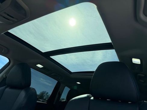 Used 2023 Subaru Ascent Touring image 21