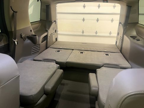 Used 2019 Chevrolet Tahoe Premier w/ Max Trailering Package image 28