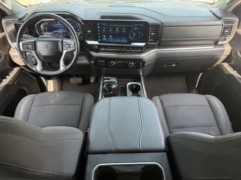 Used 2024 Chevrolet Silverado 1500 LT Trail Boss w/ Protection Package AWD/4WD image 13