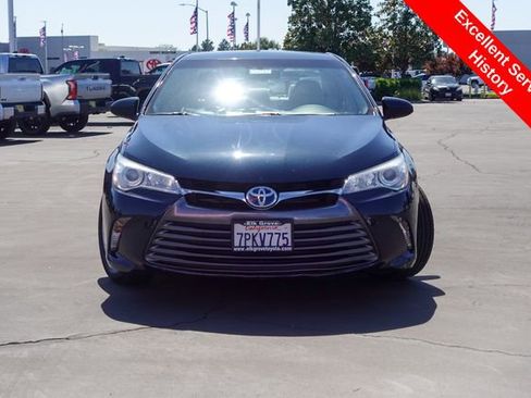 Used 2016 Toyota Camry LE FWD image 3