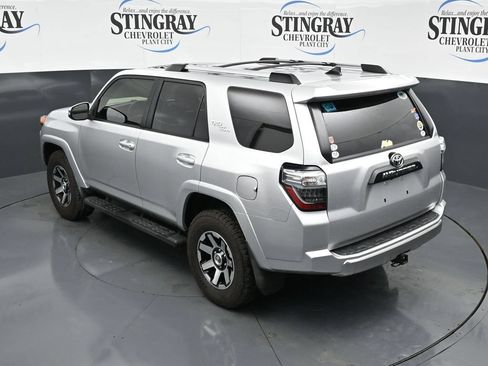 Used 2018 Toyota 4Runner TRD Off-Road Premium AWD/4WD image 22