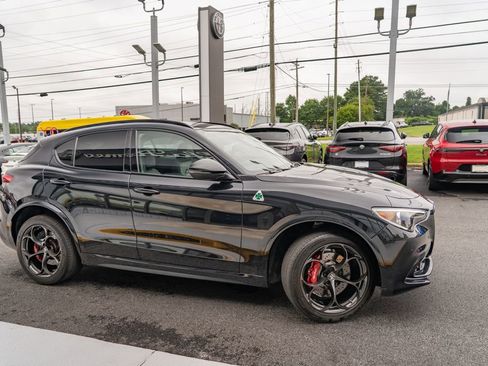 Used 2022 Alfa Romeo Stelvio Quadrifoglio w/ Active Assist Plus Package AWD/4WD image 11