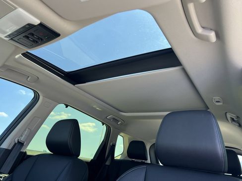 New 2026 Nissan Rogue Platinum AWD/4WD image 14