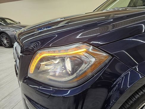 Used 2014 Mercedes-Benz GL 550 4MATIC image 10