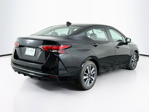 Used 2025 Nissan Versa SV FWD image 9