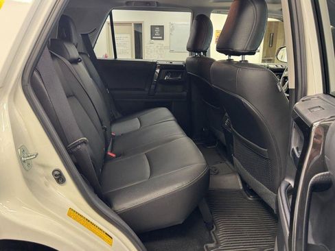 Used 2023 Toyota 4Runner 40th Anniversary SE AWD/4WD image 24