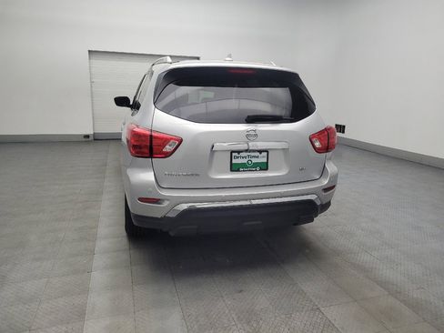 Used 2019 Nissan Pathfinder SV image 6