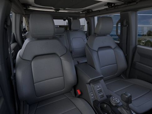 New 2026 Ford Bronco Outer Banks w/ Sasquatch Package AWD/4WD image 5