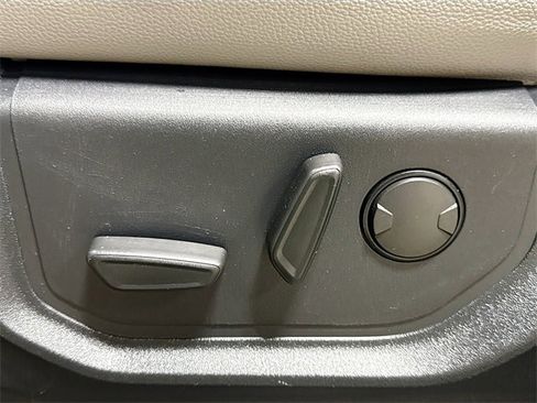 Used 2019 Ford F150 XLT w/ Equipment Group 302A Luxury image 21