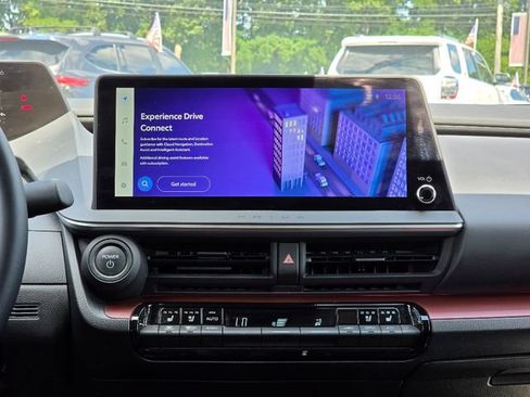 Used 2024 Toyota Prius Prime Premium FWD image 27
