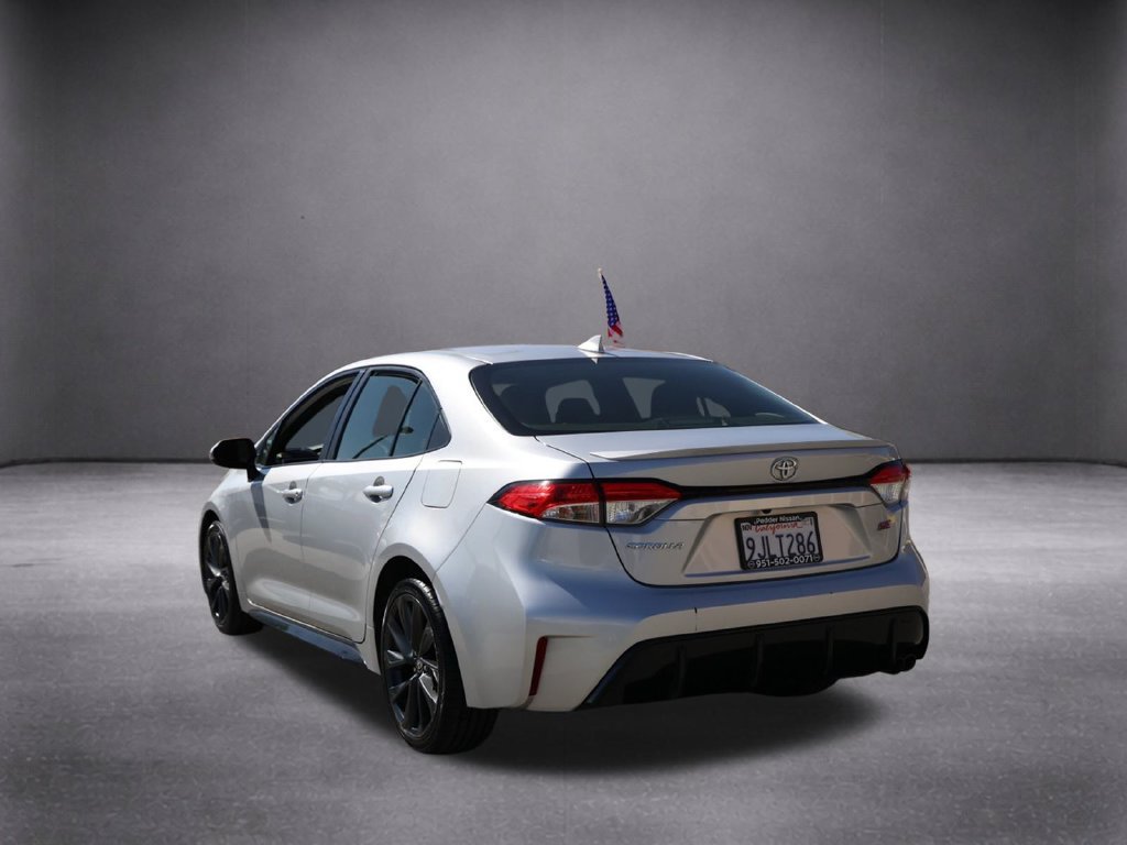 Used 2024 Toyota Corolla SE w/ SE Premium Package FWD image 7