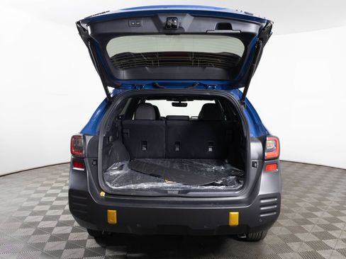 Used 2025 Subaru Outback Wilderness image 38