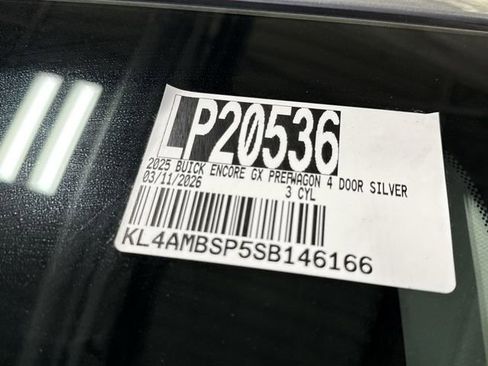 Certified 2025 Buick Encore GX Preferred image 29