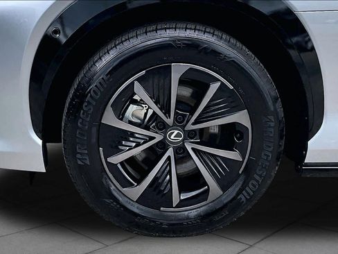 Used 2026 Lexus RZ 350e 2WD w/ Convenience Package image 10